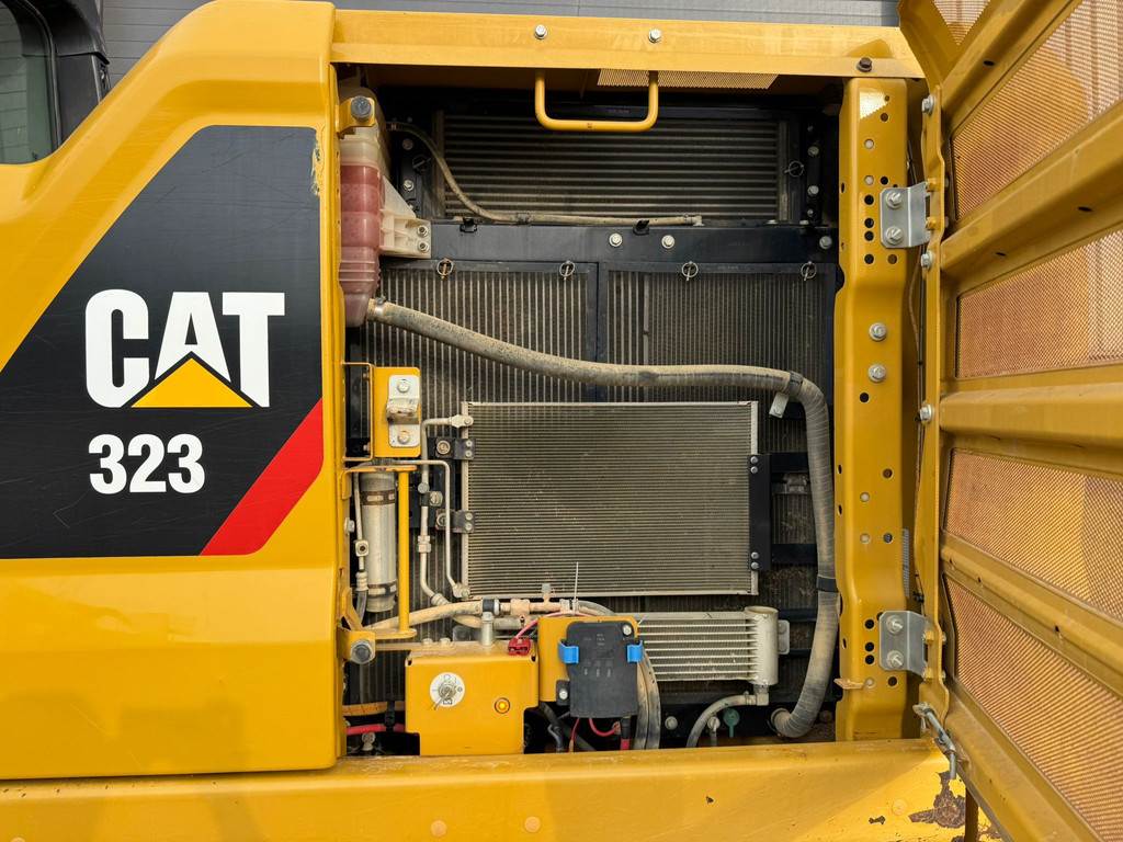 CAT 323 07A