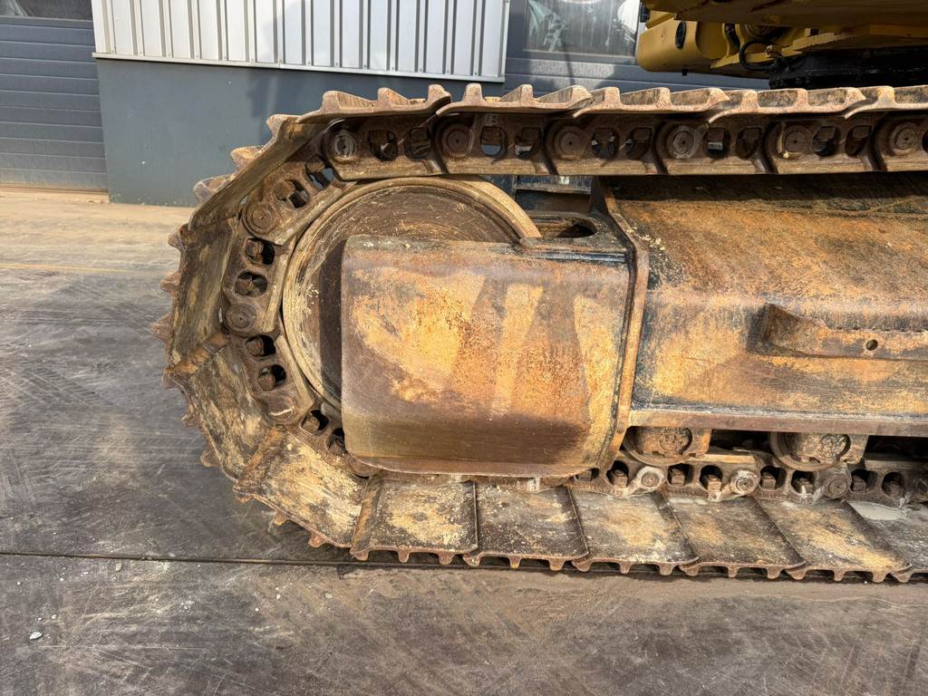 CAT 323 07A