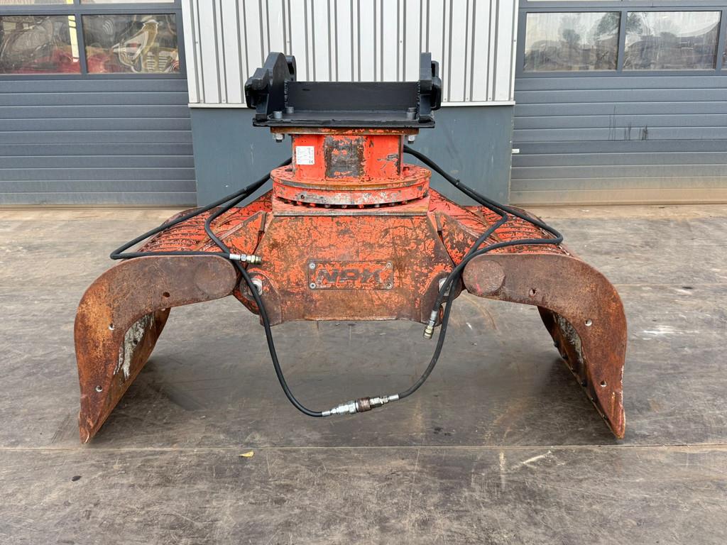 صورة ل خطاطيف ان بي كيه D-2000 للبيع في هولندا