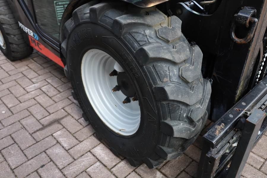 Manitou MC25-4 Valid Inspection, *Guarantee, Diesel, 4x4 D