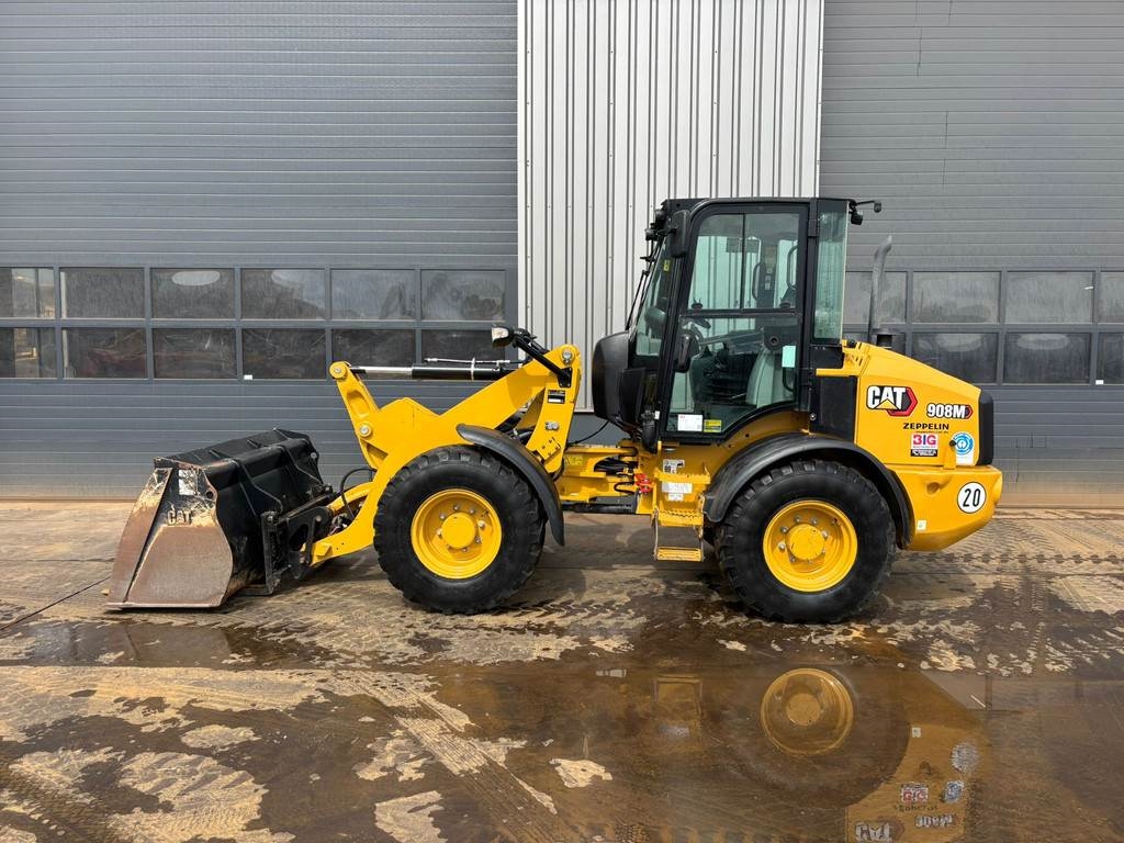 CAT 908M