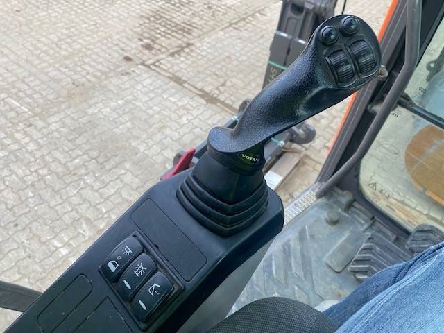 Volvo EC 300 E NL MIETE / RENTAL (12001057)