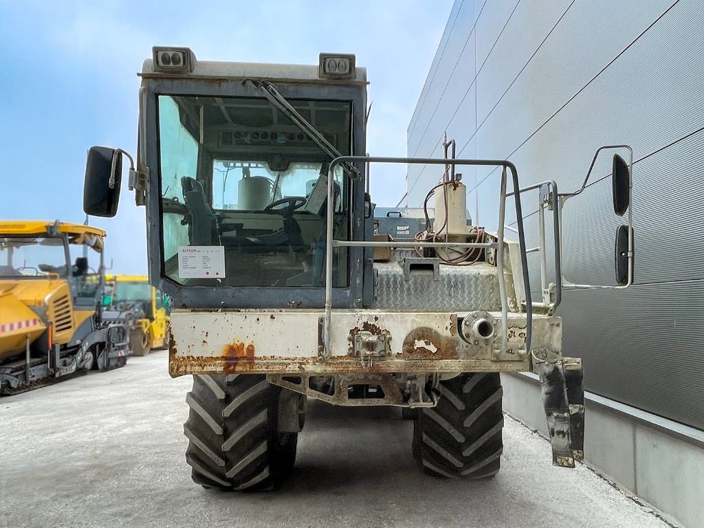 Wirtgen WR 2400
