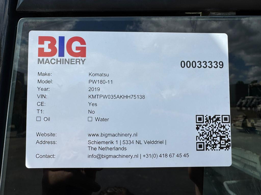 Komatsu PW180-11