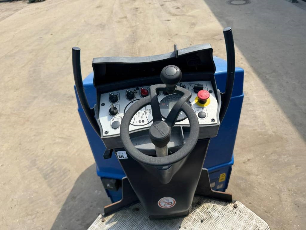 Bomag BW 100 AD-5
