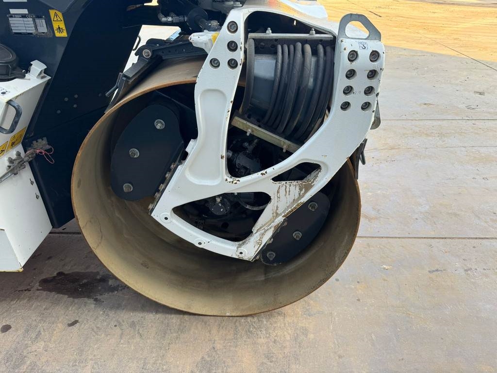Bomag BW174 AP-4 AM