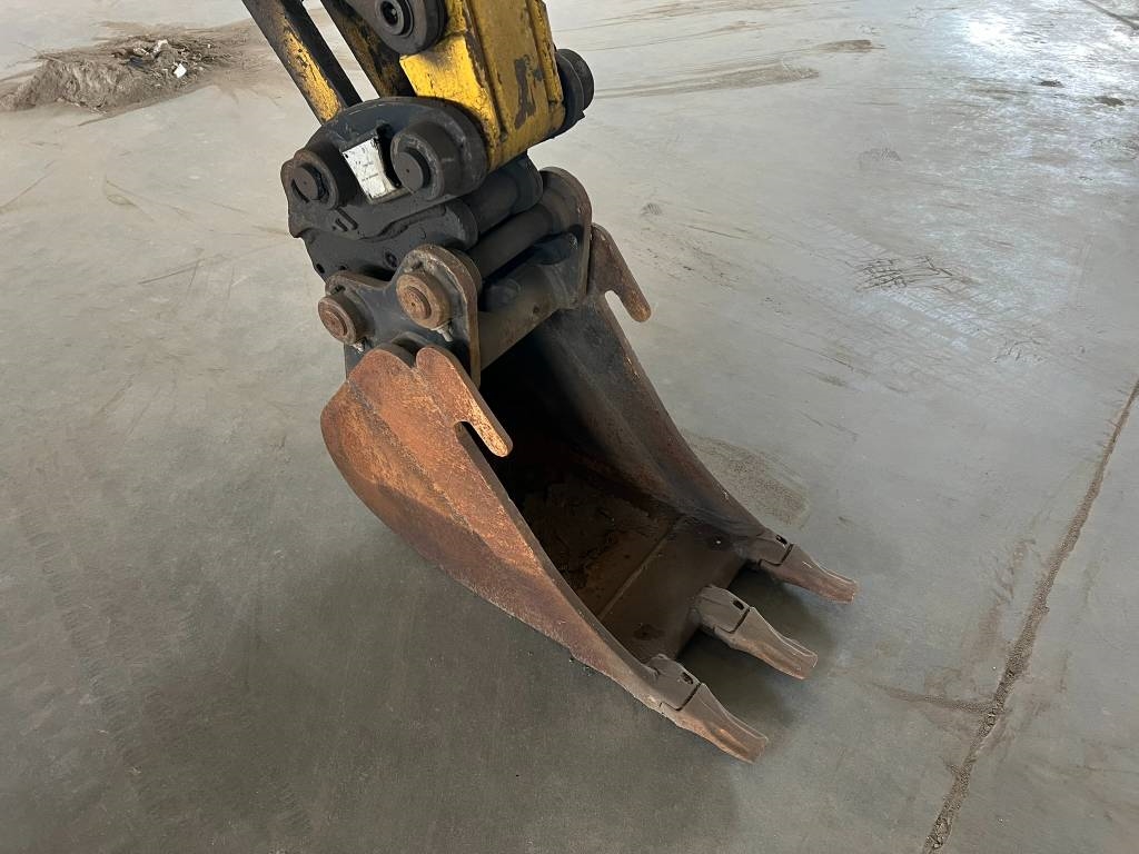 CAT 302.5 C