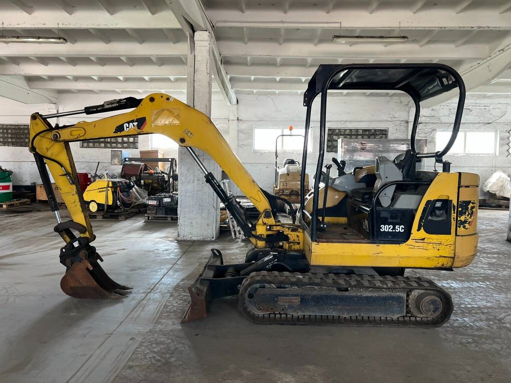 CAT 302.5 C