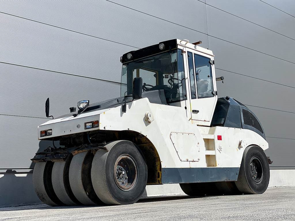 Bomag BW 24 RH