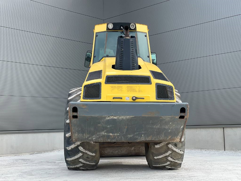 Bomag BW 216 DH-4i
