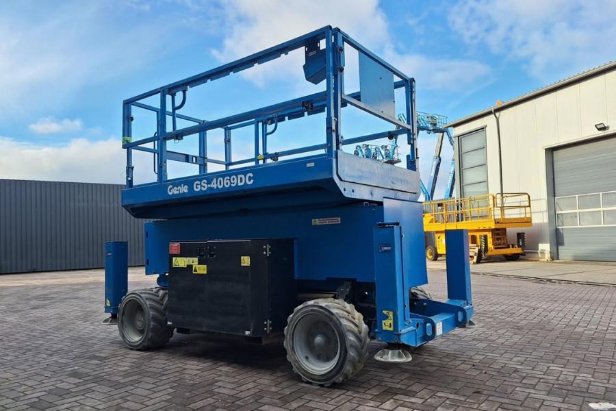 Genie GS4069DC Electric, 14m Working Height, 363kg Capac