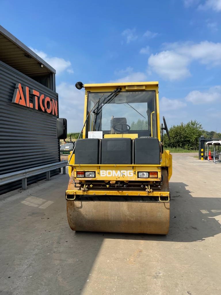 Bomag BW 151 AD-2