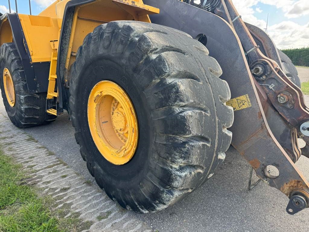 Volvo L220E