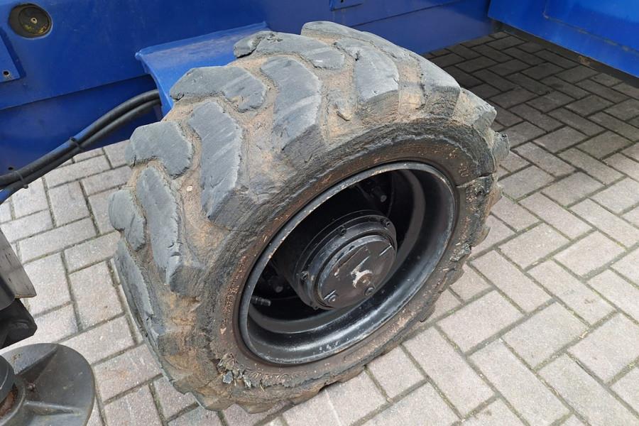 Haulotte H12SX Diesel, 4x4 Drive, 12m Working Height, 700kg