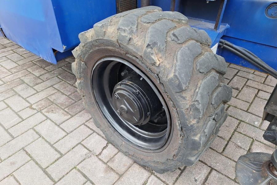 Haulotte H12SX Diesel, 4x4 Drive, 12m Working Height, 700kg