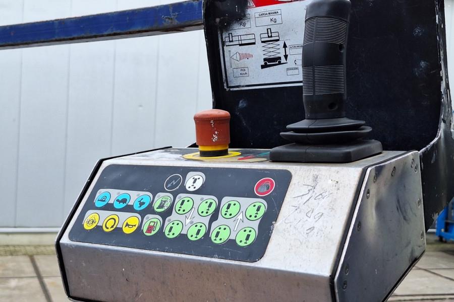 Haulotte H12SX Diesel, 4x4 Drive, 12m Working Height, 700kg