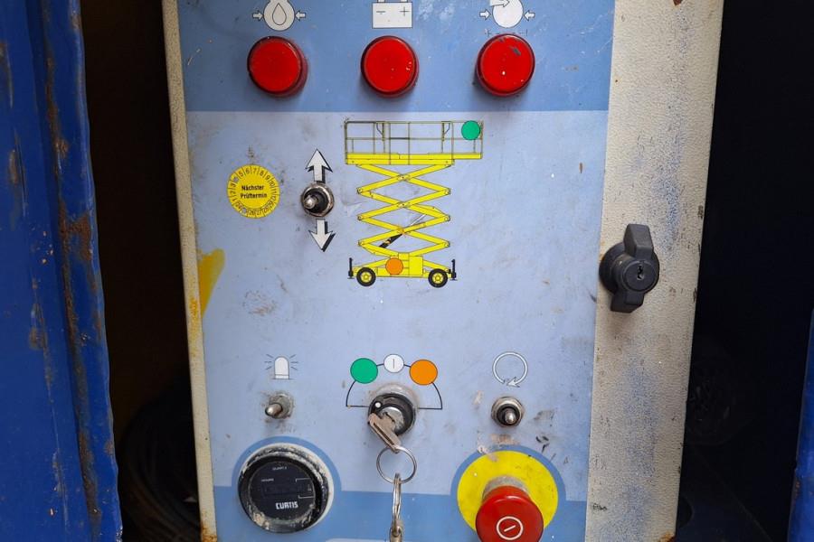 Haulotte H12SX Diesel, 4x4 Drive, 12m Working Height, 700kg