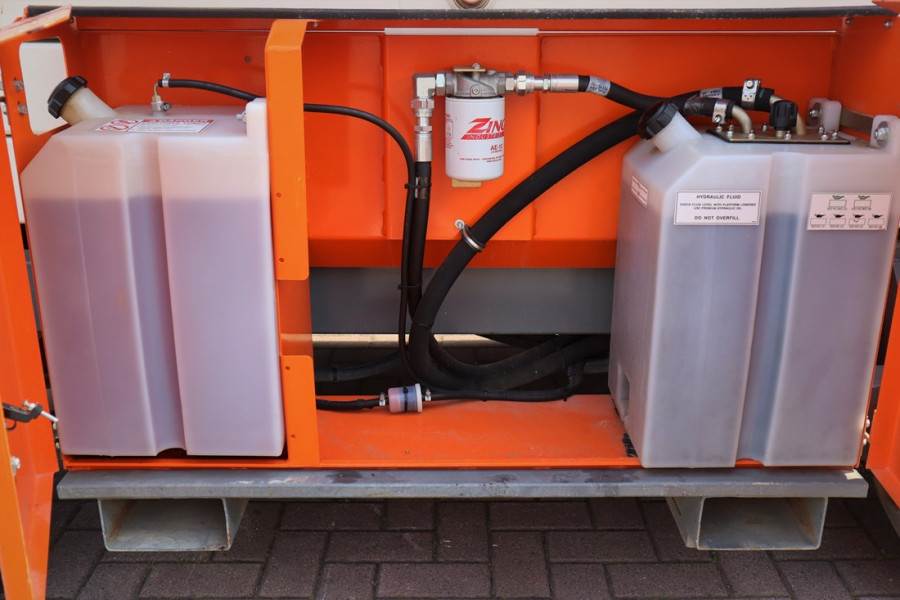 Snorkel S2755RT Diesel, 10.1m Working Height, 300kg Capaci