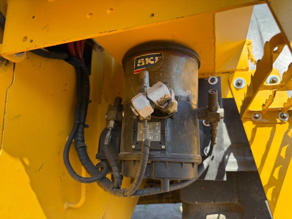 Volvo L60H - 3rd Function / Automatic Greasing