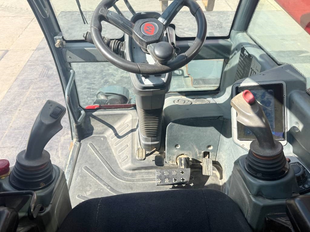 Magni RTH5.30 - Remote Control / 4x4x4 / Airco