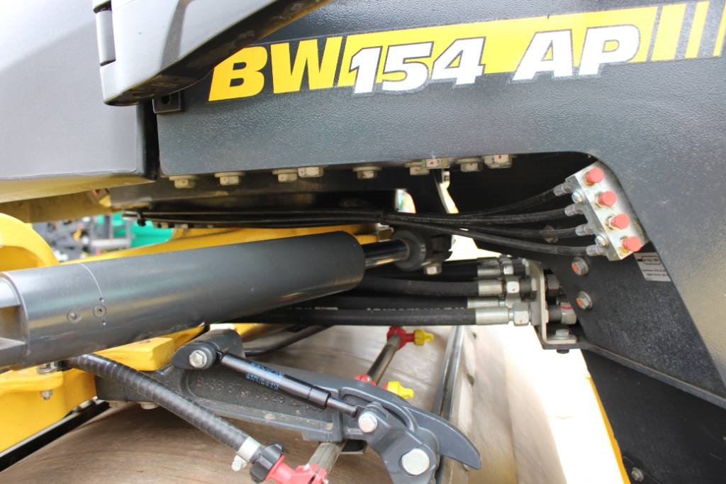Bomag BW 154 AP-5 AM