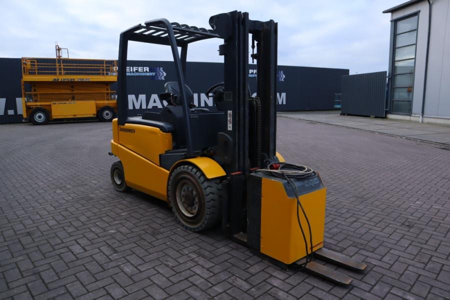 Jungheinrich EFG535 Electric, Lifting Height 4700mm, Freelift 1