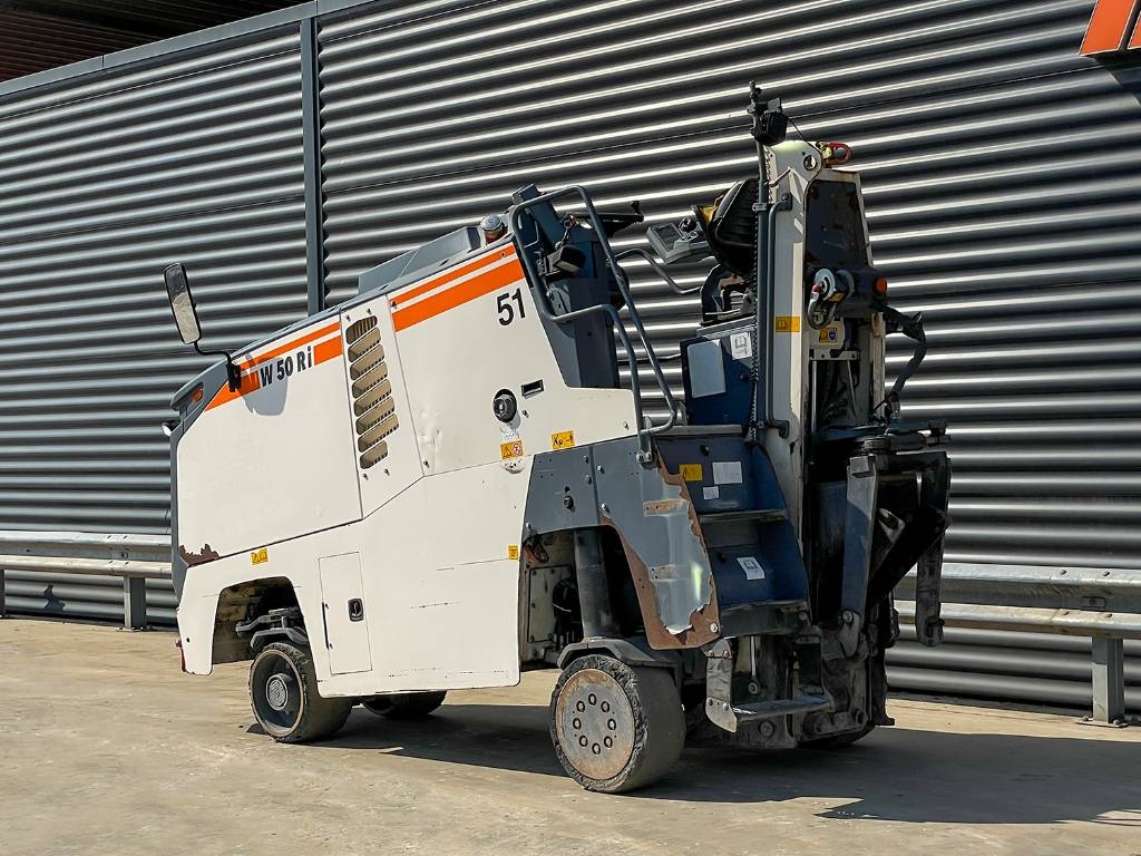 Wirtgen W 50 RI