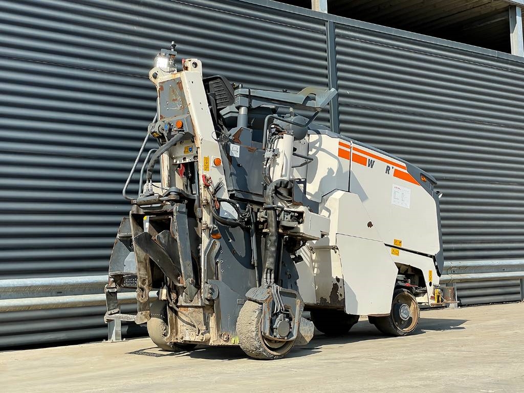 Wirtgen W 50 RI
