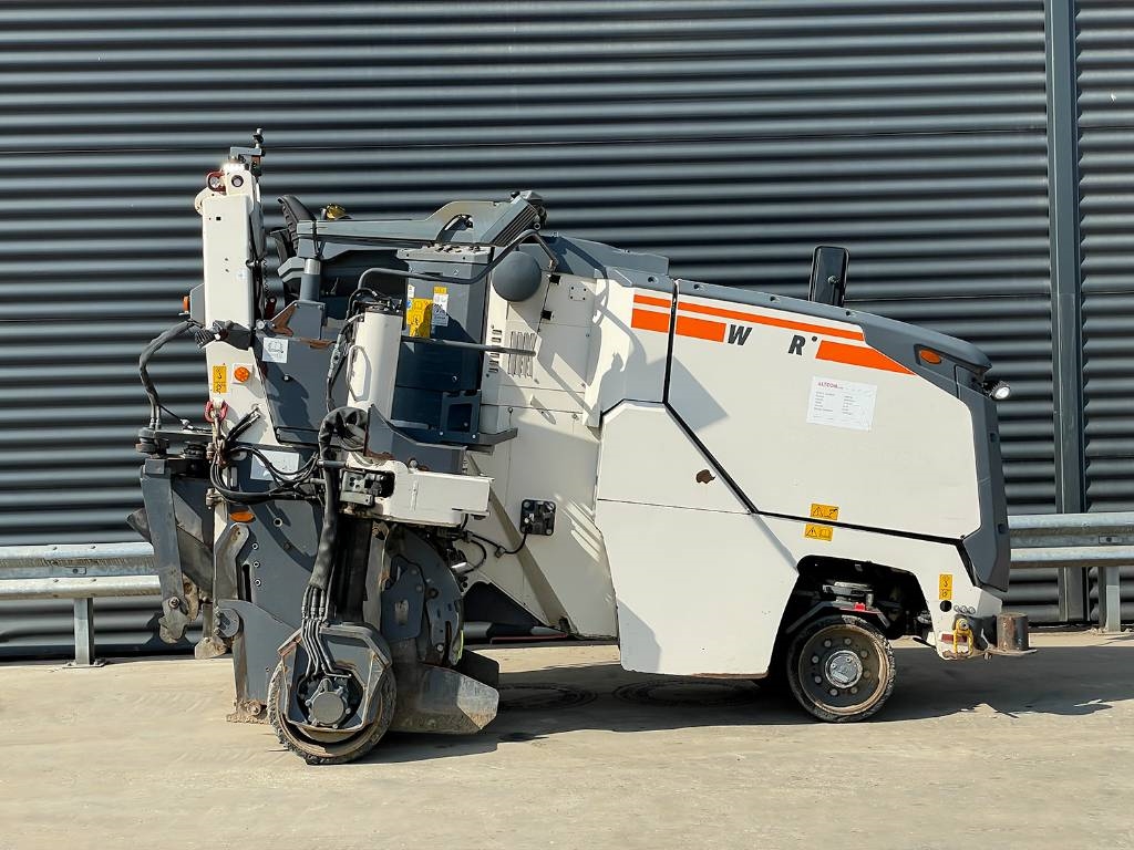Wirtgen W 50 RI