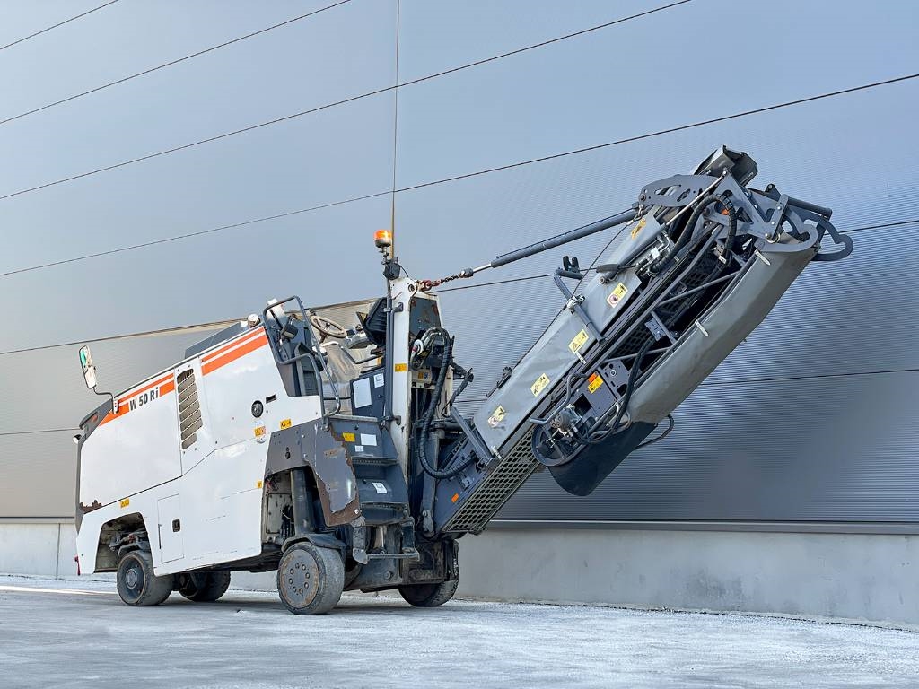 Wirtgen W 50 RI