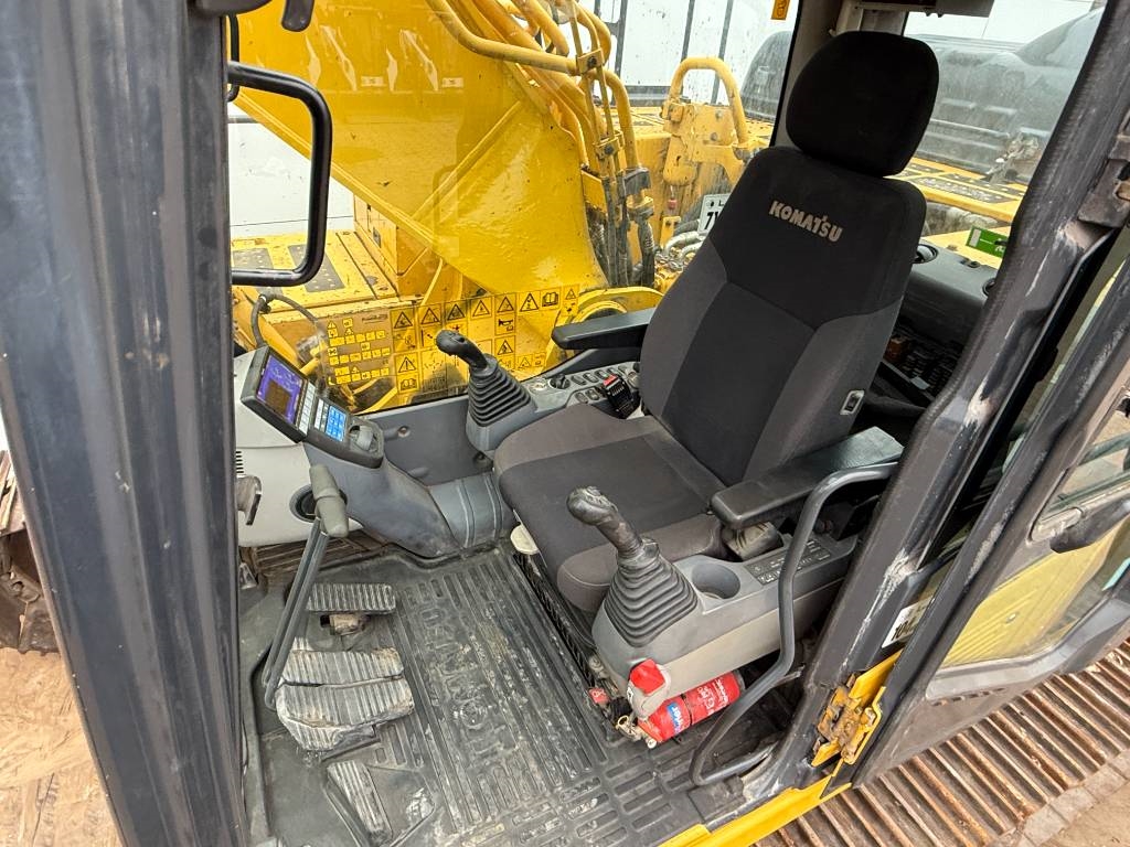 Komatsu PC360LC-11 - Quick Coupler / Rear + Side Camera