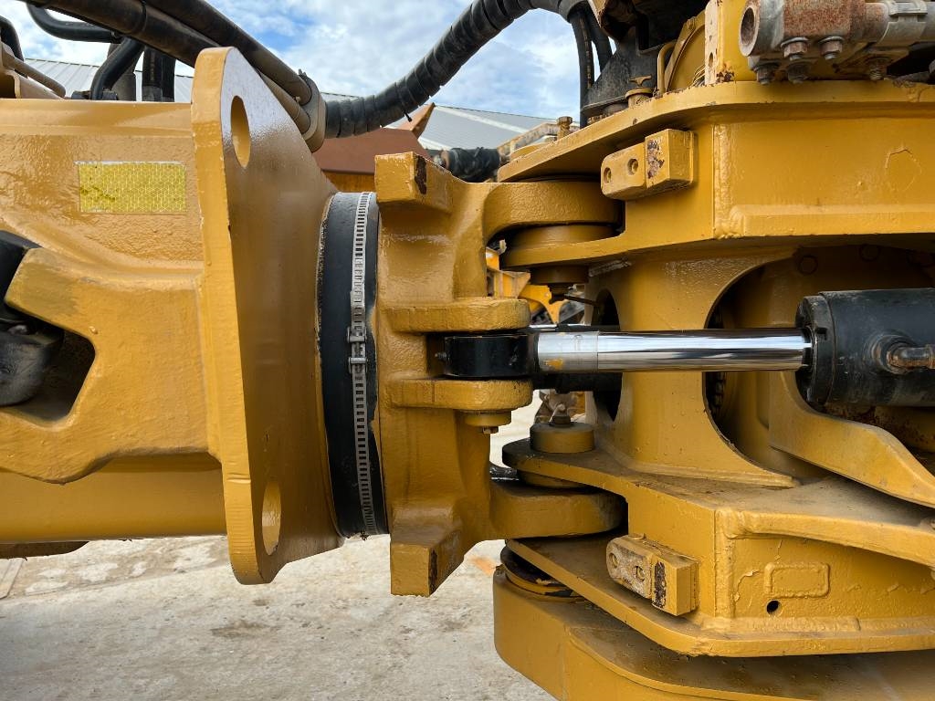 CAT 740B - Automatic Greasing / Camera / Airco