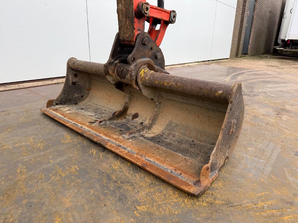 Kubota KX027-4 - Hammer Lines / Quick Coupler