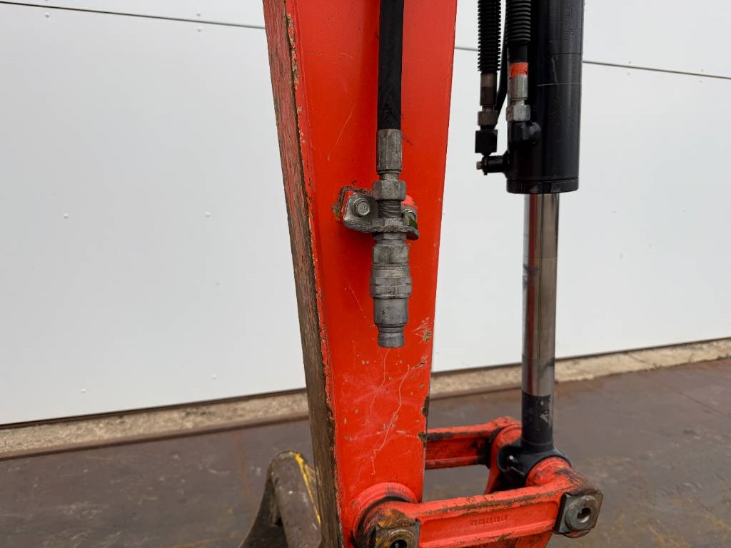 Kubota KX027-4 - Hammer Lines / Quick Coupler