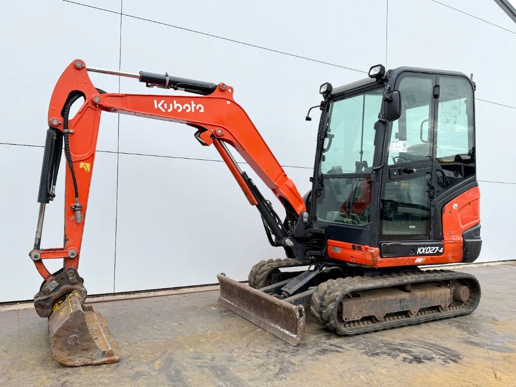 Kubota KX027-4 - Hammer Lines / Quick Coupler