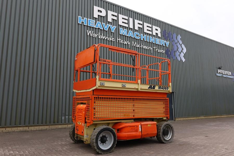 JLG M4069 Hybrid, 14.2m Working Height, 360kg Capacity