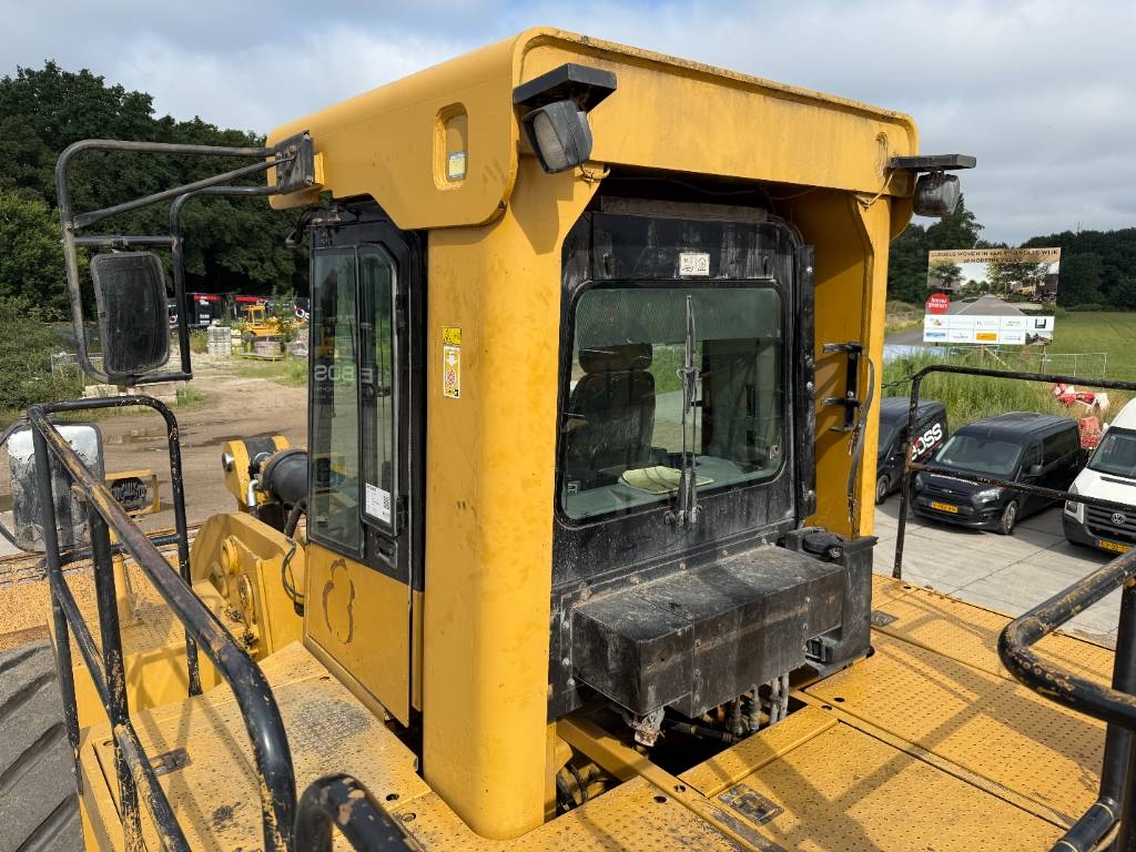 CAT 990 Series II - Rebuild! German Machine