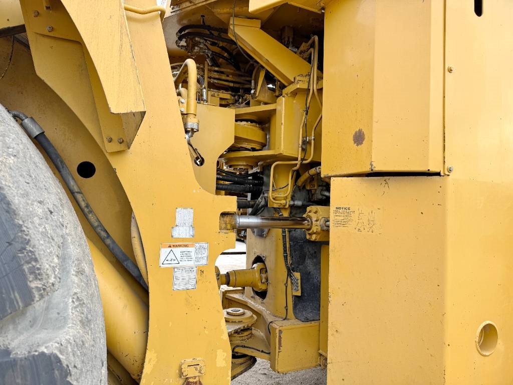 CAT 990 Series II - Rebuild! German Machine
