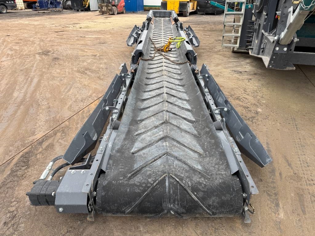 PowerScreen Warrior 2400 - Only 1000 Hours!