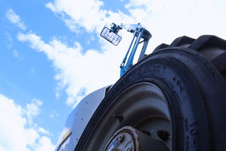 Genie Z34/22 Diesel, 4x4 Drive, 12.6m Working Height, 6.