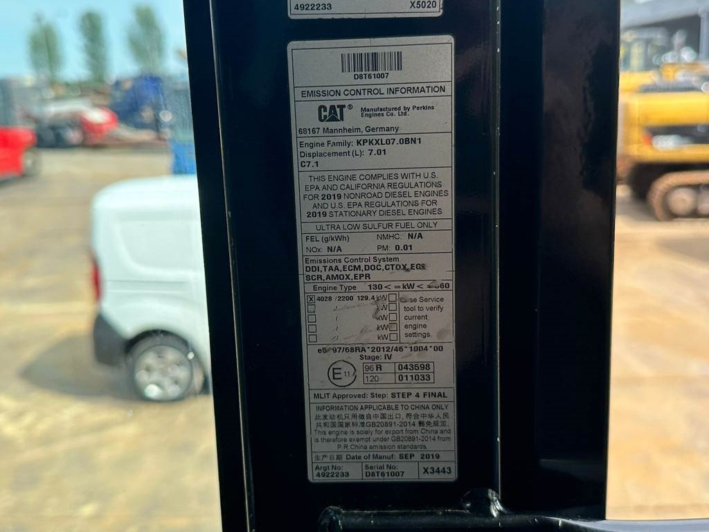 CAT MH3026 - 06C Material Handler