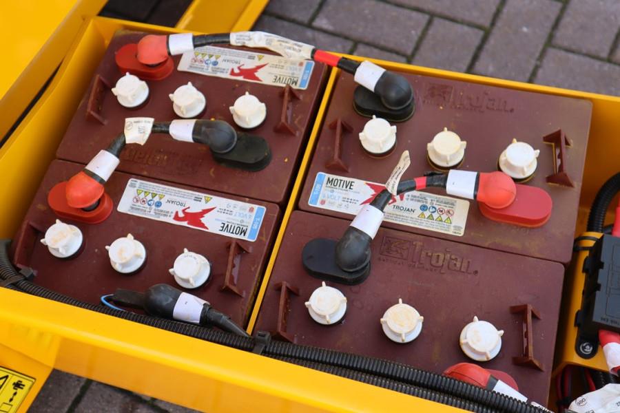 2022 جيه سي بي S2632E-44953127