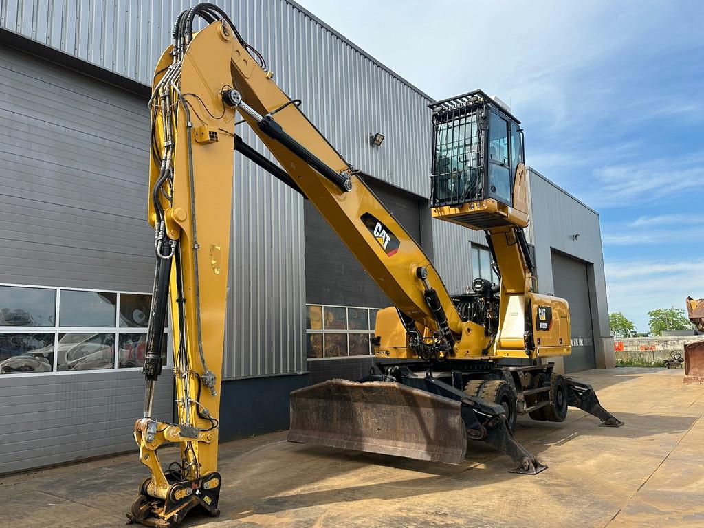 CAT MH3026 - 06C Material Handler