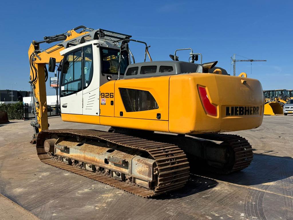 Liebherr R926 LC