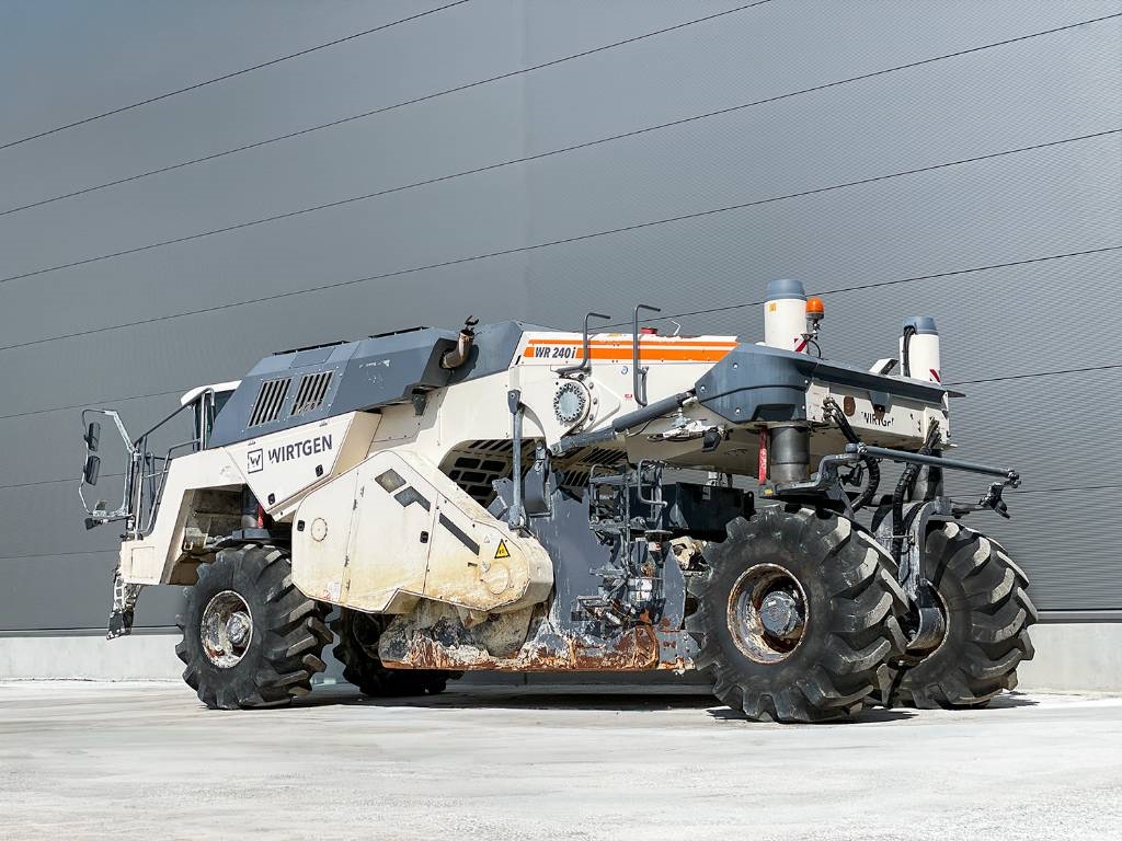 Wirtgen WR 240i