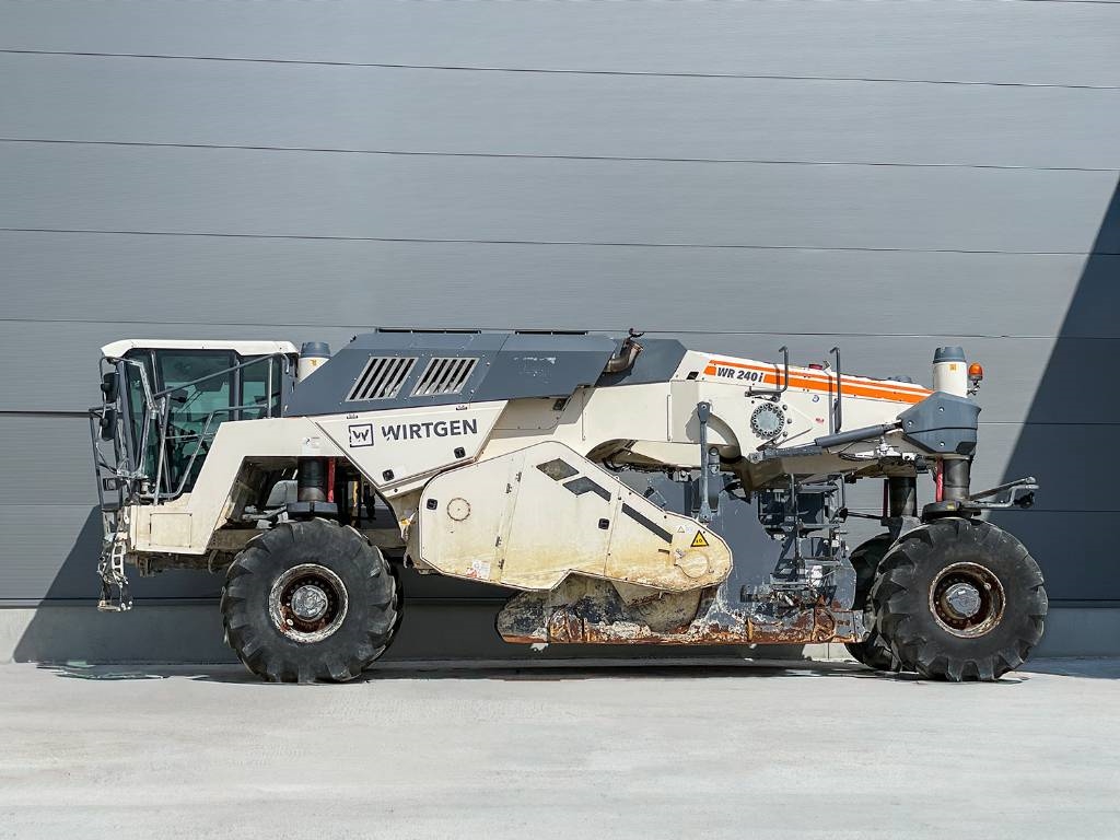 Wirtgen WR 240i