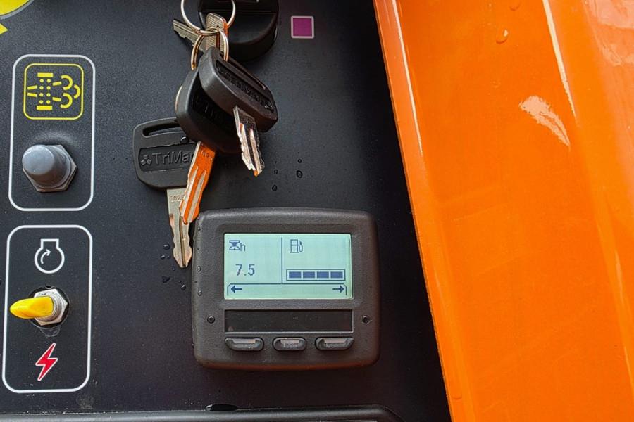 JLG 660SJ Quad Tracks Also Available For Rent, New, Di