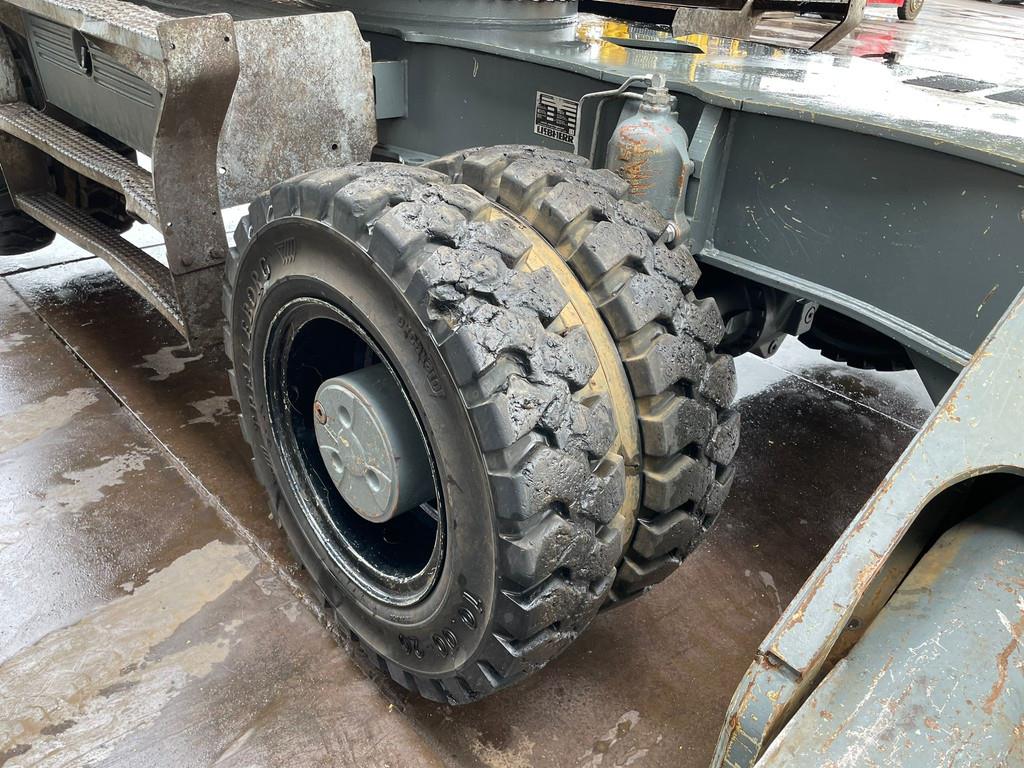 Liebherr LH30 M - Material Handler