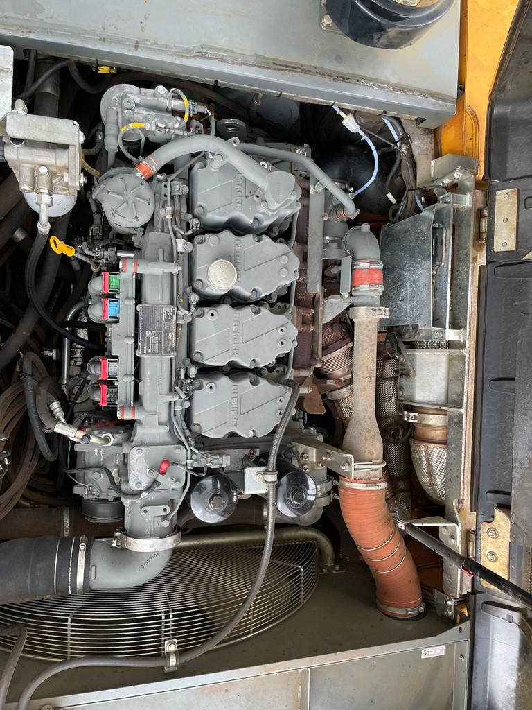 Liebherr LH30 M - Material Handler