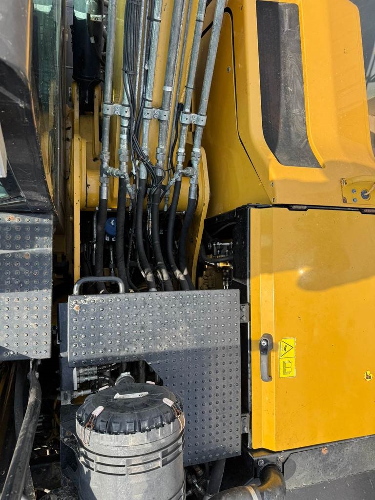 CAT MH3024